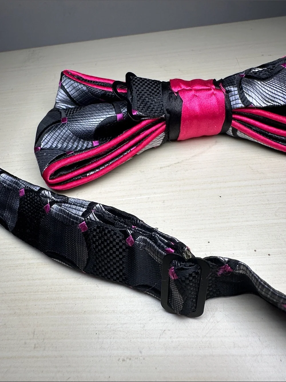 Black & pink and dark gray Patterned adjustable Bow Tie